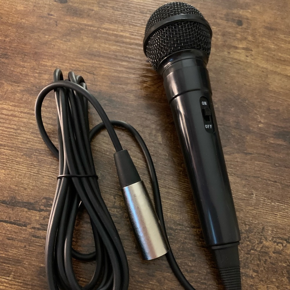 Corded Microphone
